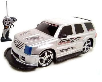 Cadillac Escalade eléctrico a escala 1:14 con licencia de Extreme Tuner