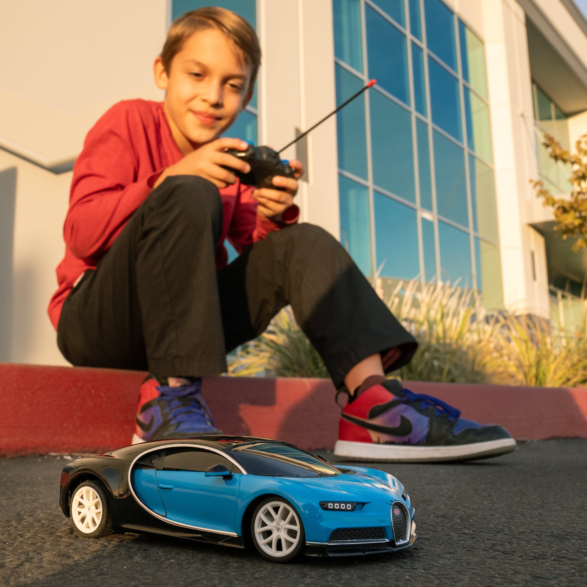 Bugatti Chiron 1:24 - Coche eléctrico RC con todas las funciones