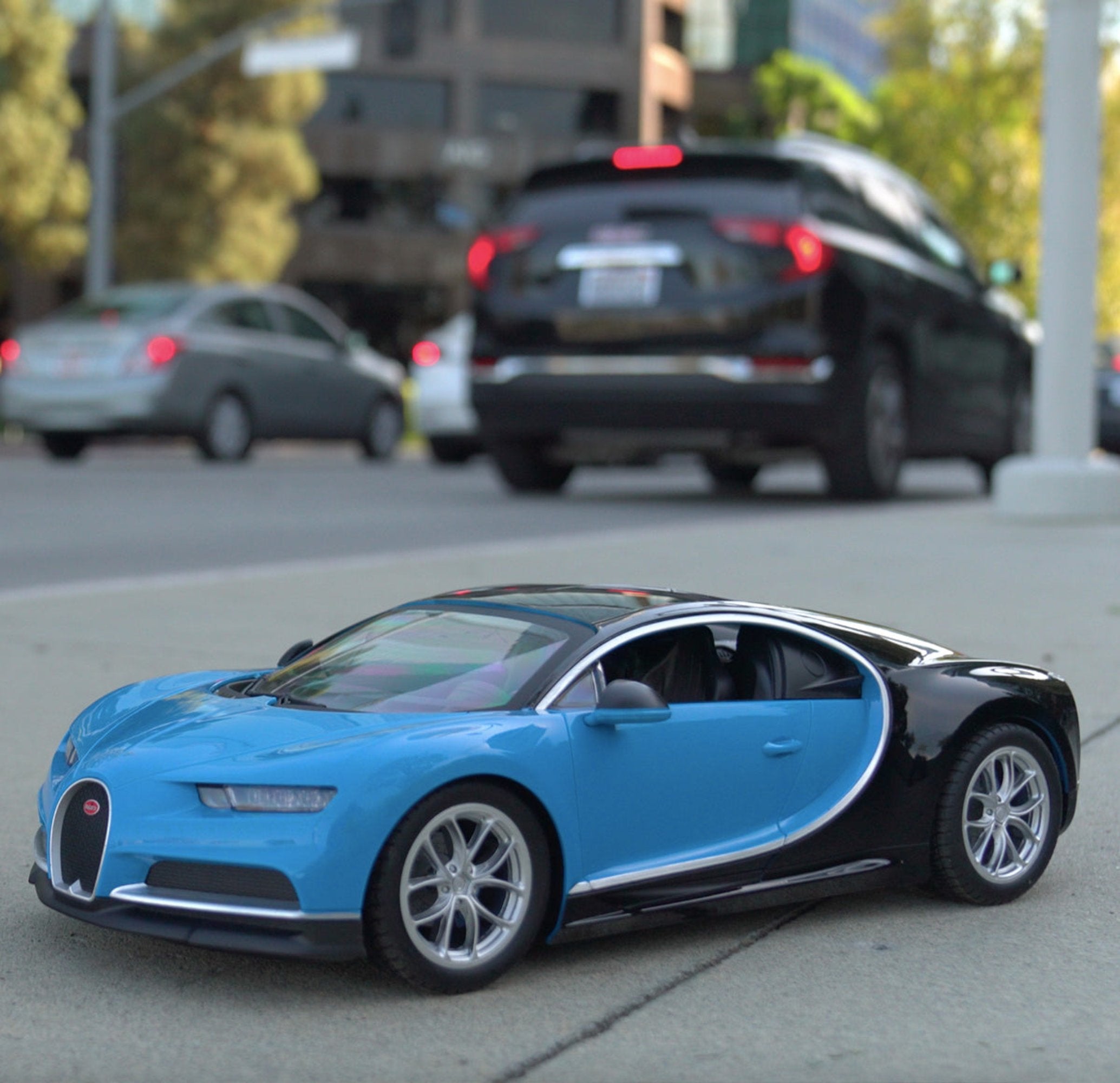 Bugatti Chiron 1:10 RTR Coche RC Eléctrico de 2,4 GHz