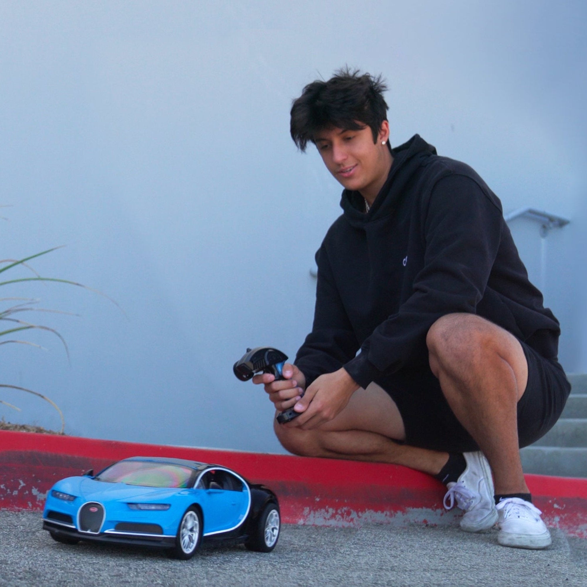 Bugatti Chiron 1:10 RTR Electric 2.4Ghz RC Car